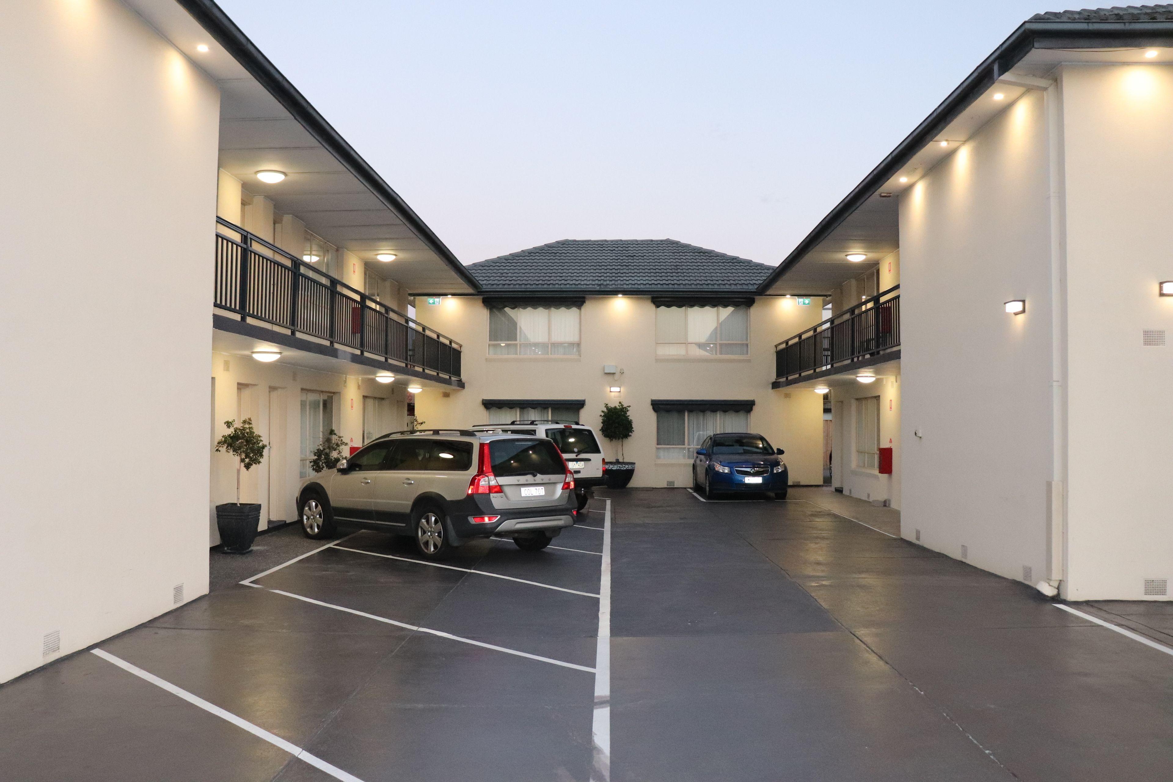 Fawkner Executive Suites & Serviced Apartments - Melbourne — Photos 1